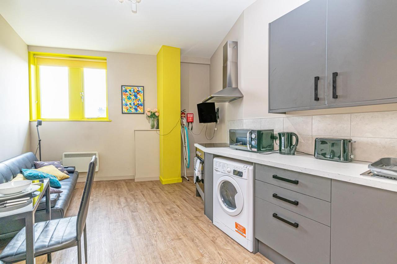 Wigan Central Serviced Apartments ภายนอก รูปภาพ