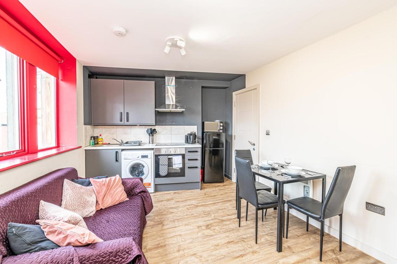 Wigan Central Serviced Apartments ภายนอก รูปภาพ